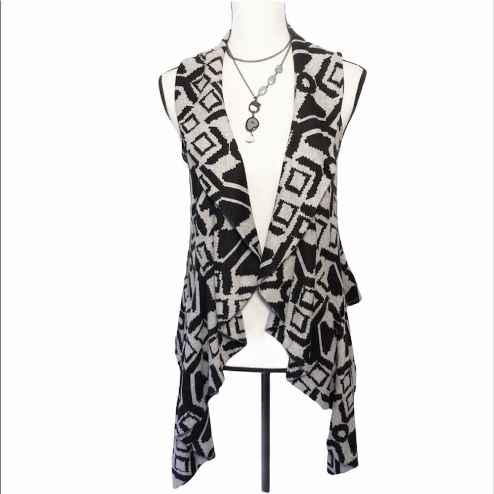 Tribal black and gray draping vest